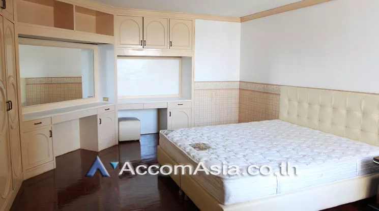 10  4 br Condominium For Rent in Sukhumvit ,Bangkok BTS Ekkamai at Tai Ping Tower AA19373
