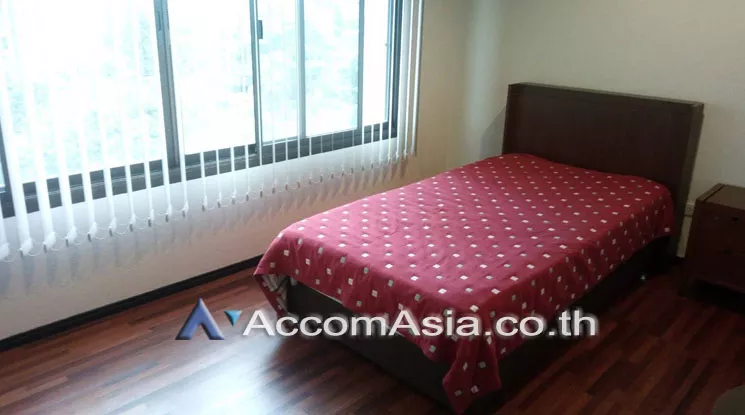 6  3 br Apartment For Rent in Phaholyothin ,Bangkok BTS Ari at Homely Atmosphere - Low Rise AA19409