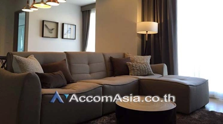 unitCity-view condo with soft modern décor at HQ Thonglor  (AA19423)