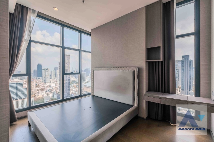 15  3 br Condominium For Sale in Silom ,Bangkok BTS Surasak at The Diplomat Sathorn AA19439