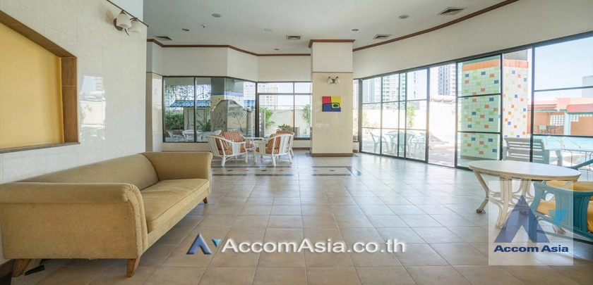 unitPet friendly |  3 Bedrooms  Condominium For Rent in Sukhumvit, Bangkok  near BTS Thong Lo (AA19444)