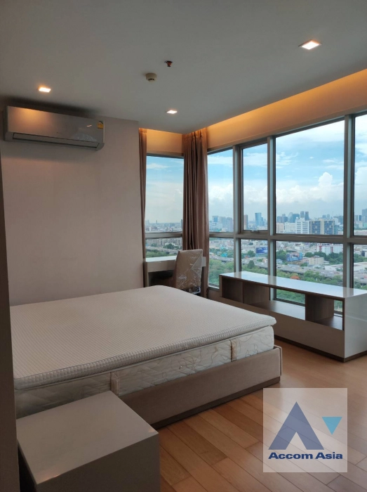 unit 2 Bedrooms  Condominium For Rent in New Phetchaburi, Bangkok  near MRT Phetchaburi - ARL Makkasan (AA19493)