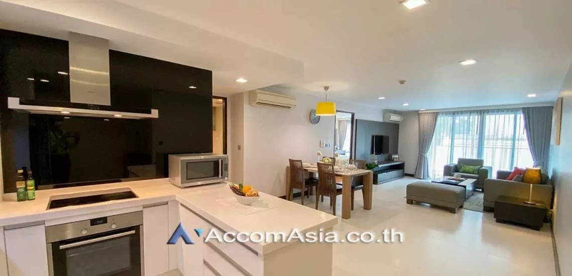  2 Bedrooms  Apartment For Rent in Sukhumvit, Bangkok  near BTS Asok - MRT Sukhumvit (AA19515)