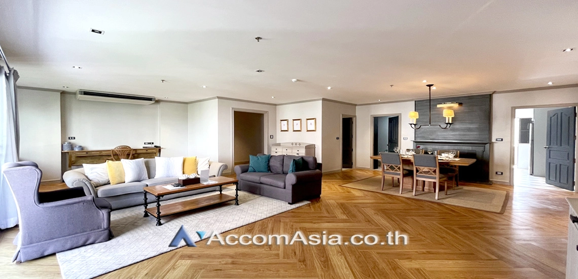 unit 2 Bedrooms  Apartment For Rent & Sale in Sukhumvit, Bangkok  near BTS Ekkamai (AA19519)