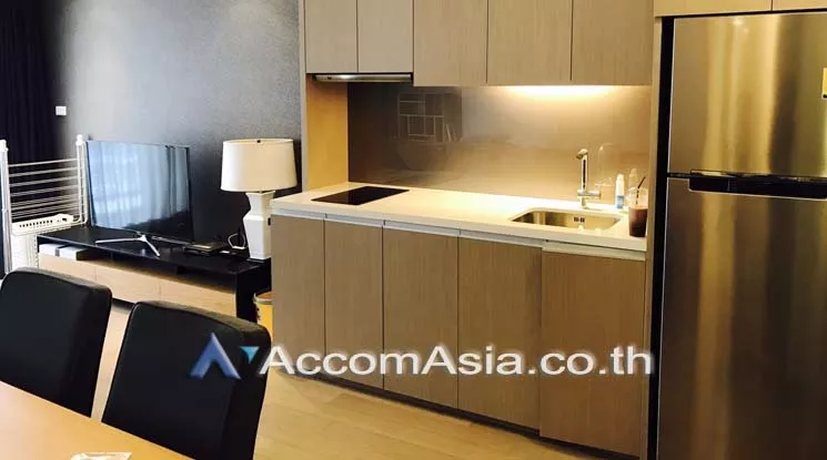 unit 1 Bedroom  Condominium For Rent in Sukhumvit, Bangkok  near BTS Ekkamai (AA19530)