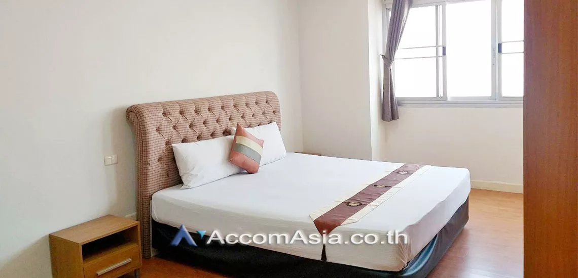 unit 2 Bedrooms  Condominium For Rent in Sukhumvit, Bangkok  near BTS Phrom Phong (AA19575)