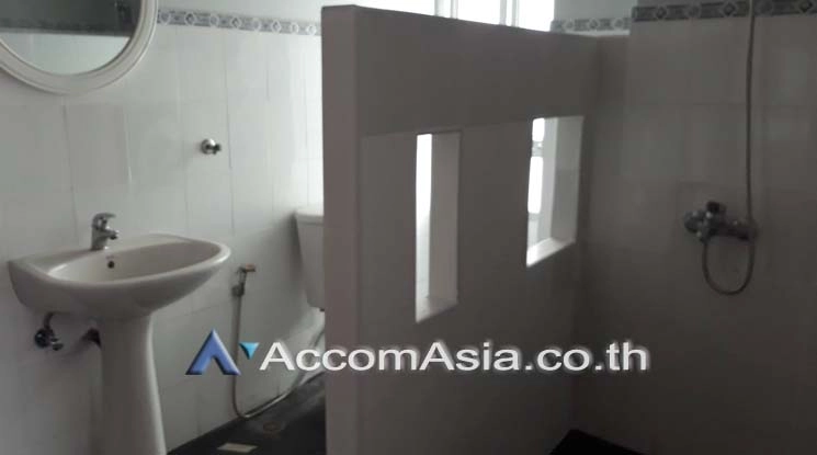 8  3 br Condominium for rent and sale in Sukhumvit ,Bangkok BTS Nana at Siam Penthouse AA19596