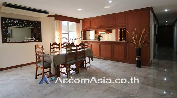 unit 3 Bedrooms  Condominium For Rent in Sukhumvit, Bangkok  near BTS Thong Lo (AA19627)
