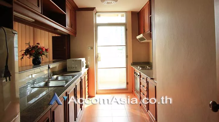 unit 3 Bedrooms  Condominium For Rent in Sukhumvit, Bangkok  near BTS Thong Lo (AA19627)