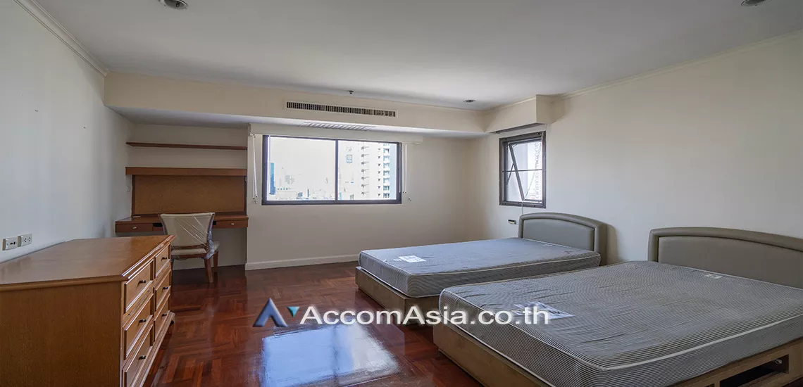 9  3 br Condominium For Rent in Sukhumvit ,Bangkok BTS Nana at Kallista Mansion AA19640