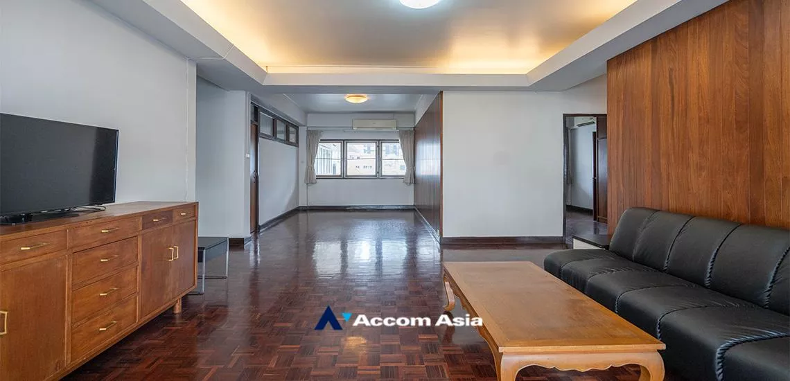 unit 2 Bedrooms  Apartment For Rent in Sukhumvit, Bangkok  near BTS Nana - MRT Sukhumvit (AA19649)