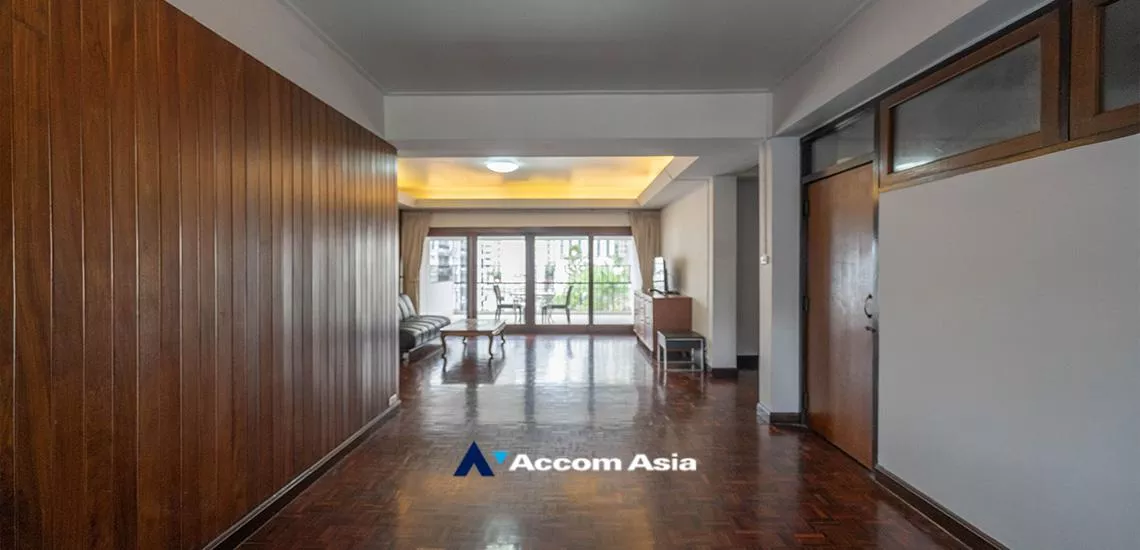  1  2 br Apartment For Rent in Sukhumvit ,Bangkok BTS Nana - MRT Sukhumvit at The classic traditional AA19649