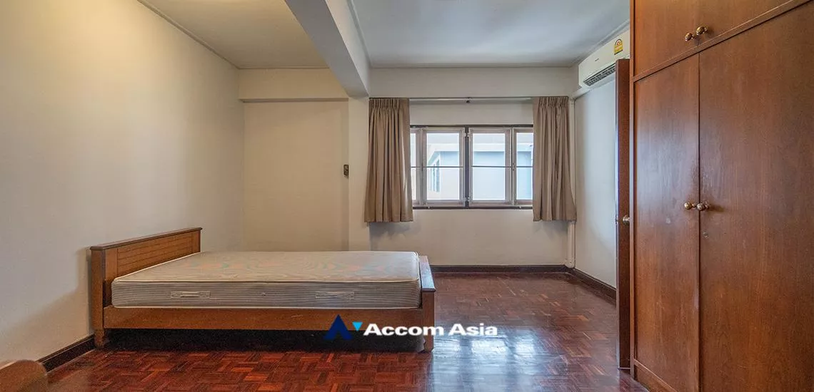 7  2 br Apartment For Rent in Sukhumvit ,Bangkok BTS Nana - MRT Sukhumvit at The classic traditional AA19649