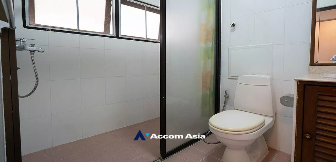 9  2 br Apartment For Rent in Sukhumvit ,Bangkok BTS Nana - MRT Sukhumvit at The classic traditional AA19649
