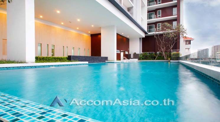 The Bloom Sukhumvit 71 Condominium  2 Bedroom for Sale & Rent BTS Phra khanong in Sukhumvit Bangkok