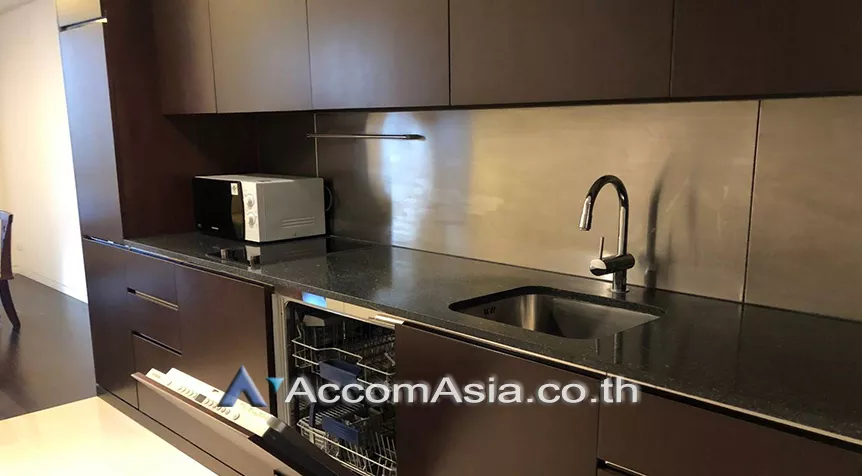 5  1 br Condominium For Rent in Ploenchit ,Bangkok BTS Ratchadamri at Hansar Residence AA19675