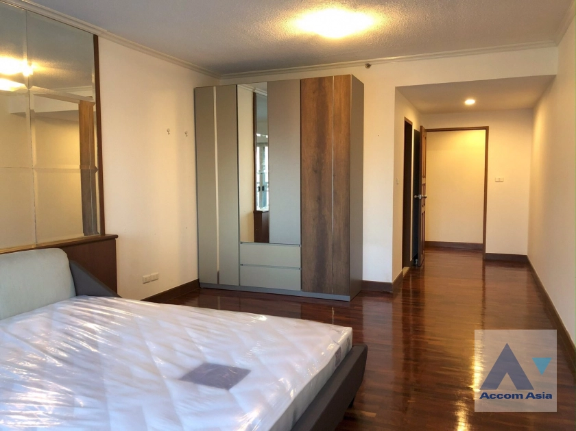 8  2 br Condominium for rent and sale in Sathorn ,Bangkok BTS Sala Daeng - MRT Lumphini at Sathorn Park Place AA19684
