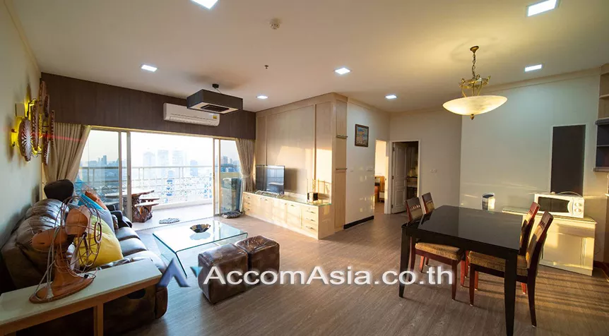 unitPet friendly |  3 Bedrooms  Condominium For Rent in Sukhumvit, Bangkok  near BTS Phrom Phong (AA19691)