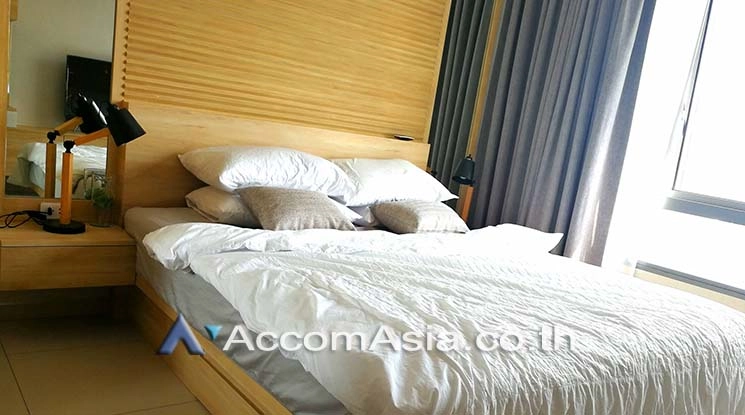 unit 1 Bedroom  Condominium For Rent in Sukhumvit, Bangkok  near BTS Ekkamai (AA19698)