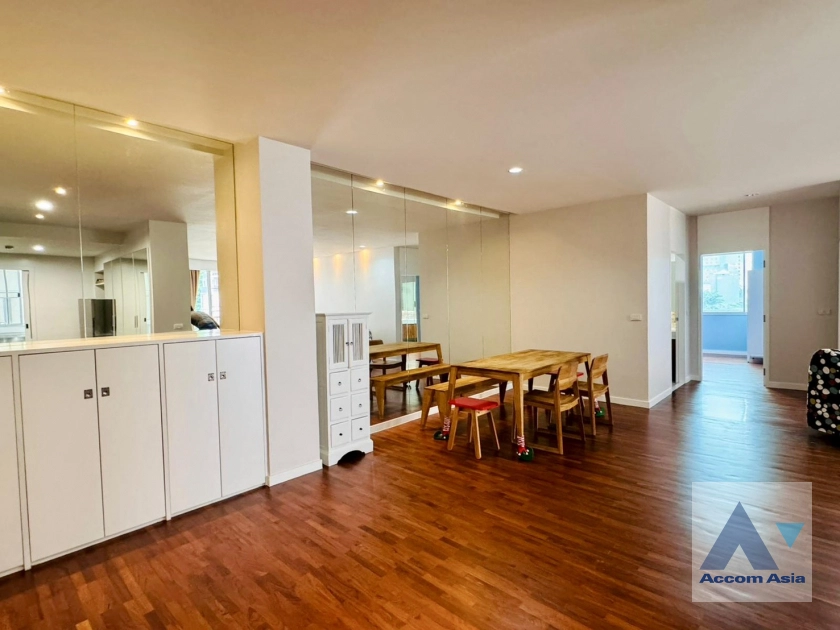 5  2 br Condominium for rent and sale in Ploenchit ,Bangkok BTS Ploenchit at Noble House Ruamrudee AA19724