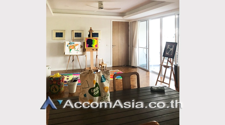 11  4 br Apartment For Rent in Sathorn ,Bangkok BTS Chong Nonsi at Cozy Low-Rise Apartment in a Premium Compound AA19739