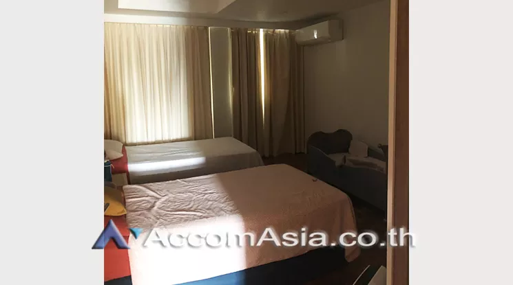 16  4 br Apartment For Rent in Sathorn ,Bangkok BTS Chong Nonsi at Low rise - Cozy Apartment AA19739