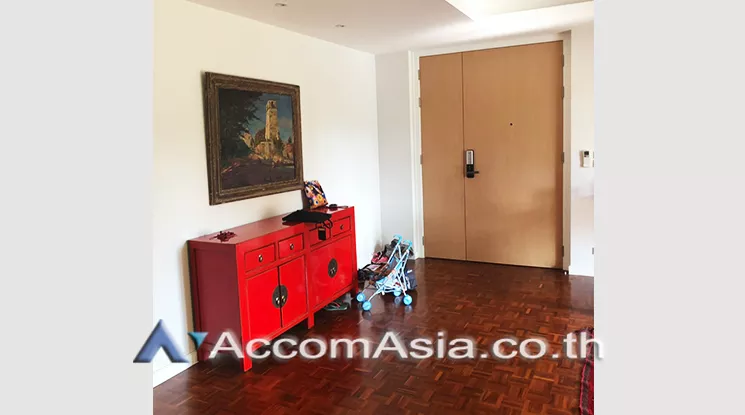 6  4 br Apartment For Rent in Sathorn ,Bangkok BTS Chong Nonsi at Low rise - Cozy Apartment AA19739