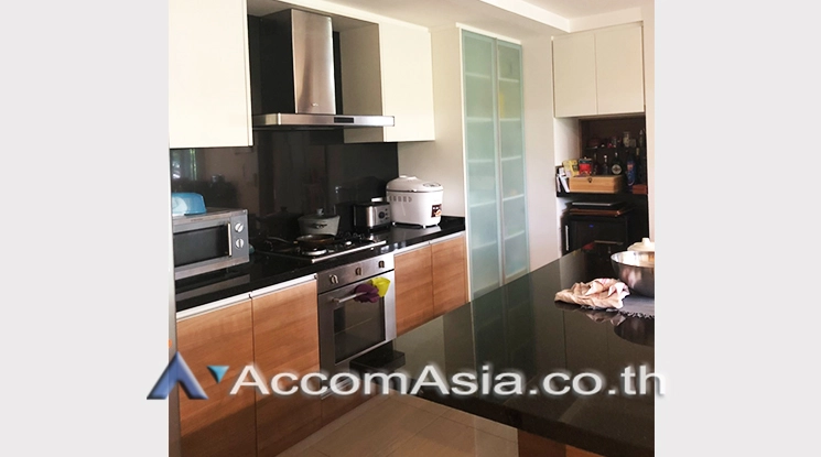 8  4 br Apartment For Rent in Sathorn ,Bangkok BTS Chong Nonsi at Cozy Low-Rise Apartment in a Premium Compound AA19739