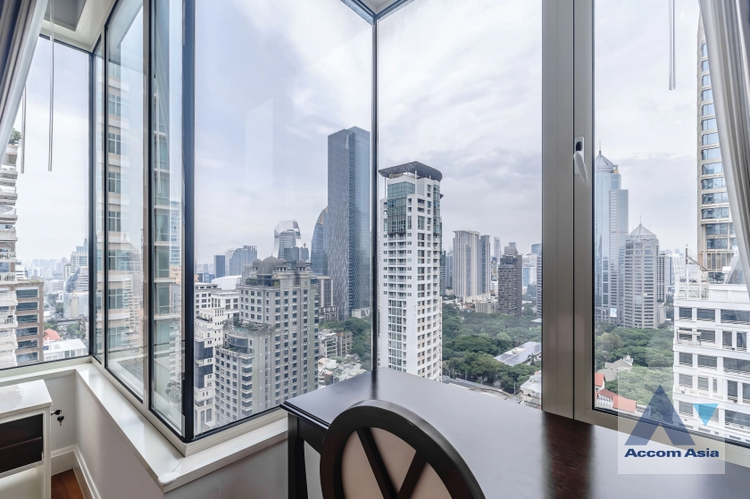 15  2 br Condominium for rent and sale in Ploenchit ,Bangkok BTS Chitlom at Q Langsuan  AA19761