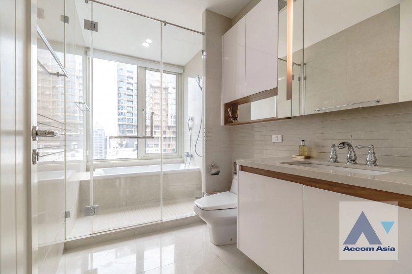 18  2 br Condominium for rent and sale in Ploenchit ,Bangkok BTS Chitlom at Q Langsuan  AA19761