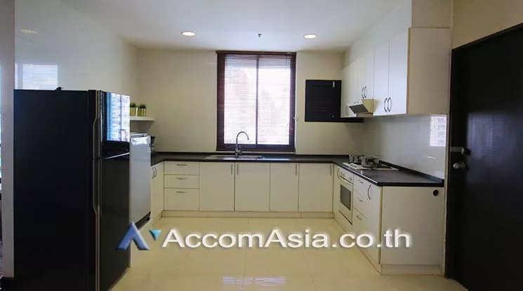5  2 br Condominium For Rent in Sukhumvit ,Bangkok BTS Nana at Lake Green AA19774