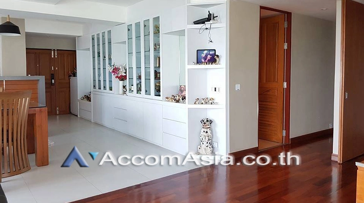  1  2 br Condominium for rent and sale in Sukhumvit ,Bangkok BTS Nana at Lake Green AA19781