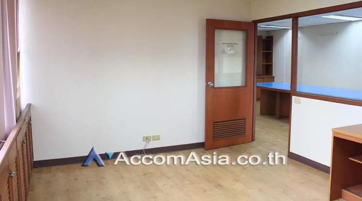 6  Office Space For Rent in Sukhumvit ,Bangkok BTS Asok - MRT Sukhumvit at Ocean Tower 1 AA19796