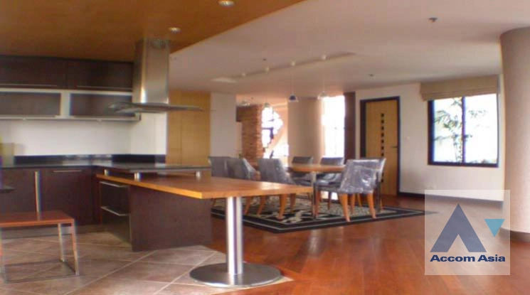 5  4 br Condominium For Sale in Sukhumvit ,Bangkok BTS Thong Lo at Moon Tower 2119101