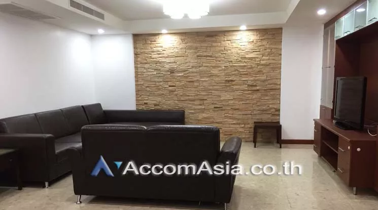  2  3 br Apartment For Rent in Sukhumvit ,Bangkok BTS  at Quiet and Peaceful  AA19829