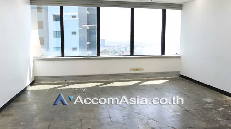  1  Office Space For Rent in Ratchadaphisek ,Bangkok ARL Ramkhamhaeng at Charn Issara Tower 2 AA19841