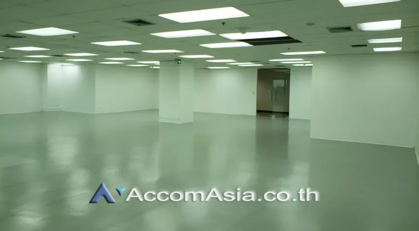 11  Office Space For Rent in Ratchadaphisek ,Bangkok ARL Ramkhamhaeng at Charn Issara Tower 2 AA19842