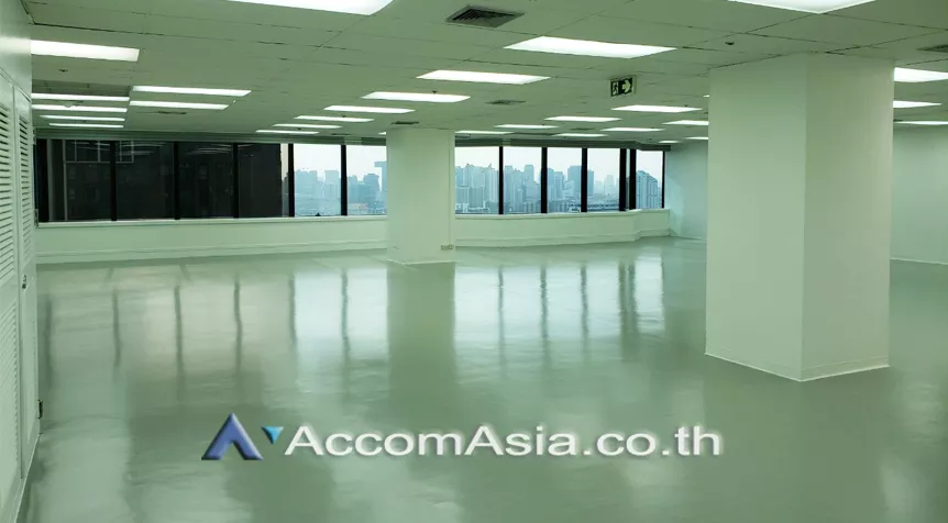 8  Office Space For Rent in Ratchadaphisek ,Bangkok ARL Ramkhamhaeng at Charn Issara Tower 2 AA19842
