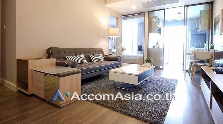  1  1 br Condominium For Rent in Silom ,Bangkok BTS Surasak at The Room Sathorn Pan Road AA19848