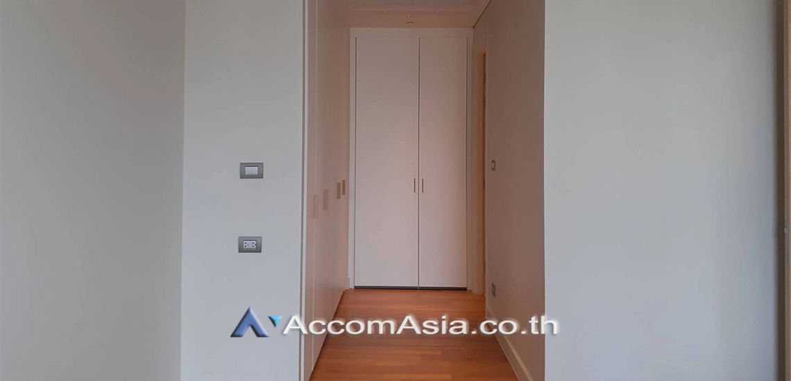 15  1 br Condominium for rent and sale in Ploenchit ,Bangkok BTS Chitlom at Sindhorn Residence AA19874
