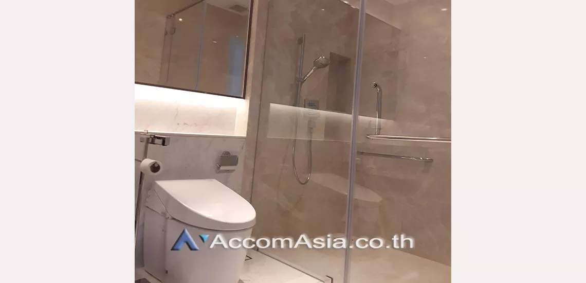 18  1 br Condominium for rent and sale in Ploenchit ,Bangkok BTS Chitlom at Sindhorn Residence AA19874