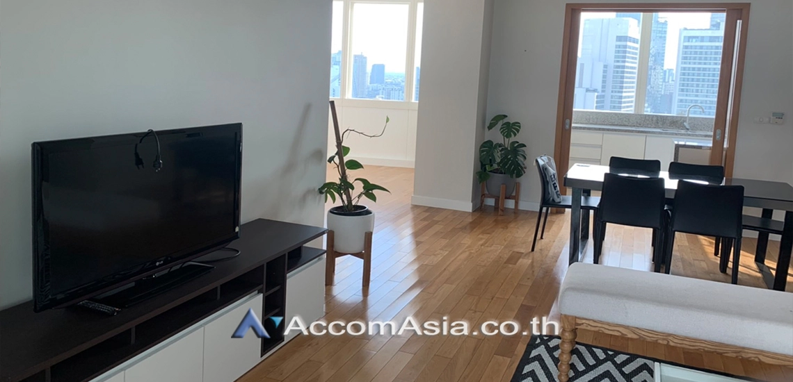 unit 2 Bedrooms  Condominium For Rent in Sukhumvit, Bangkok  near BTS Asok - MRT Sukhumvit (AA19905)