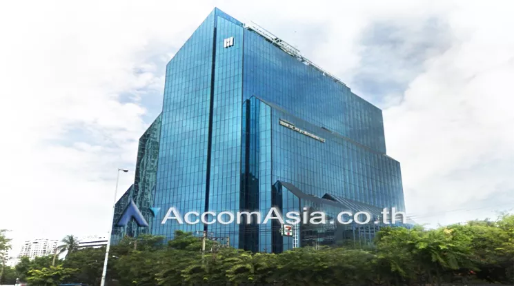  2  Office Space For Rent in Silom ,Bangkok MRT Lumphini at Harindhorn Tower AA19909