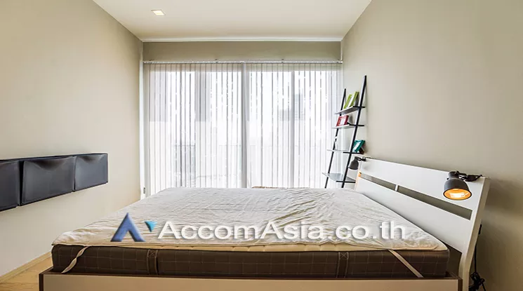 unit 1 Bedroom  Condominium For Rent in Sukhumvit, Bangkok  near BTS Ekkamai (AA19986)