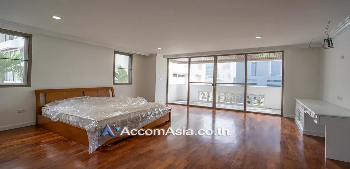 5  3 br Apartment For Rent in Sukhumvit ,Bangkok BTS Asok - MRT Sukhumvit at Family-Friendly 360 SQ.M. Residence Near Terminal 21 AA20054