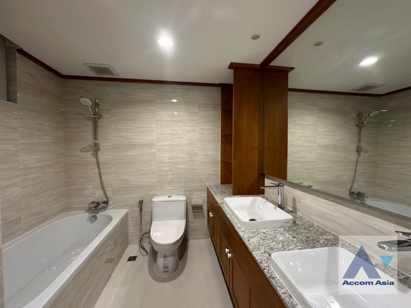 23  3 br Condominium for rent and sale in Sukhumvit ,Bangkok BTS Phrom Phong at Ruamsuk Condominium 2121001
