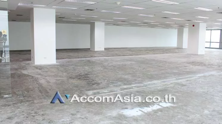 5  Office Space For Rent in Ratchadapisek ,Bangkok MRT Thailand Cultural Center at CW Tower A AA20082