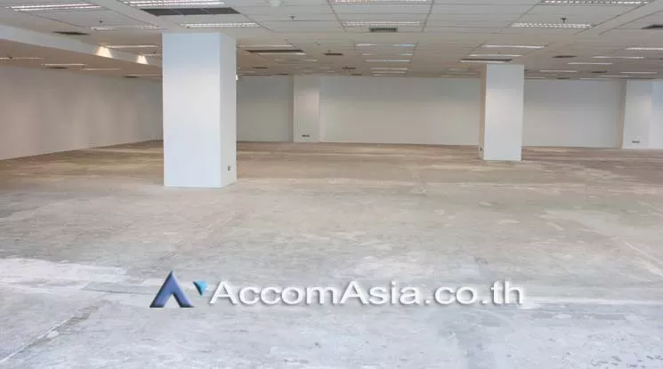 4  Office Space For Rent in Ratchadapisek ,Bangkok MRT Thailand Cultural Center at CW Tower A AA20084