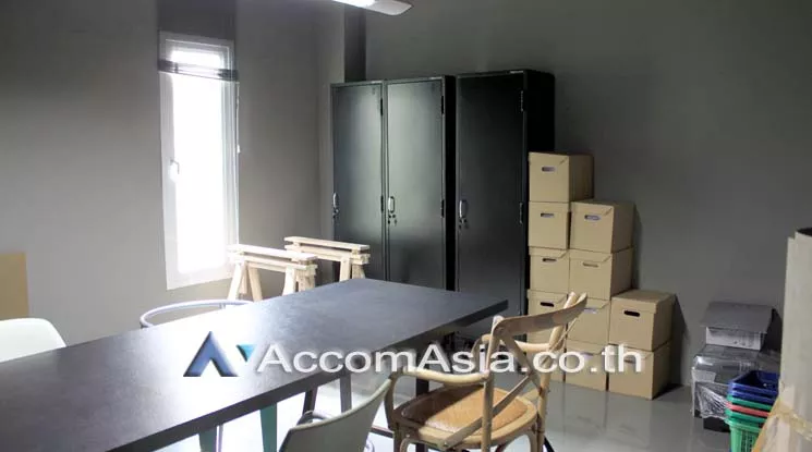 5  Townhouse For Rent in Sukhumvit ,Bangkok BTS Ekkamai at Park Avenue AA20092