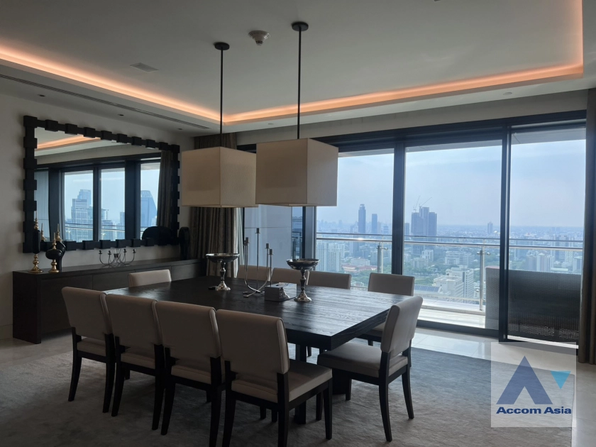 5  3 br Condominium For Rent in Ploenchit ,Bangkok BTS Ratchadamri at The St. Regis Bangkok (Residences) AA20094